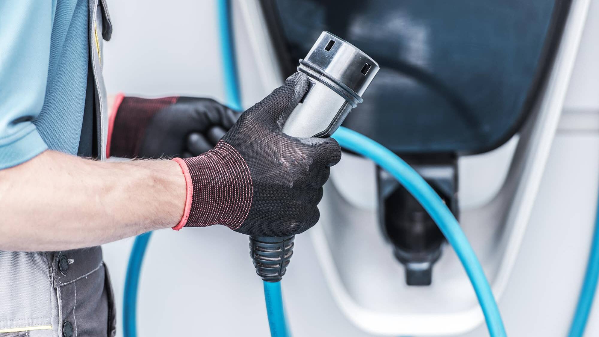 Vantaggi e mercato dei camion elettrici
