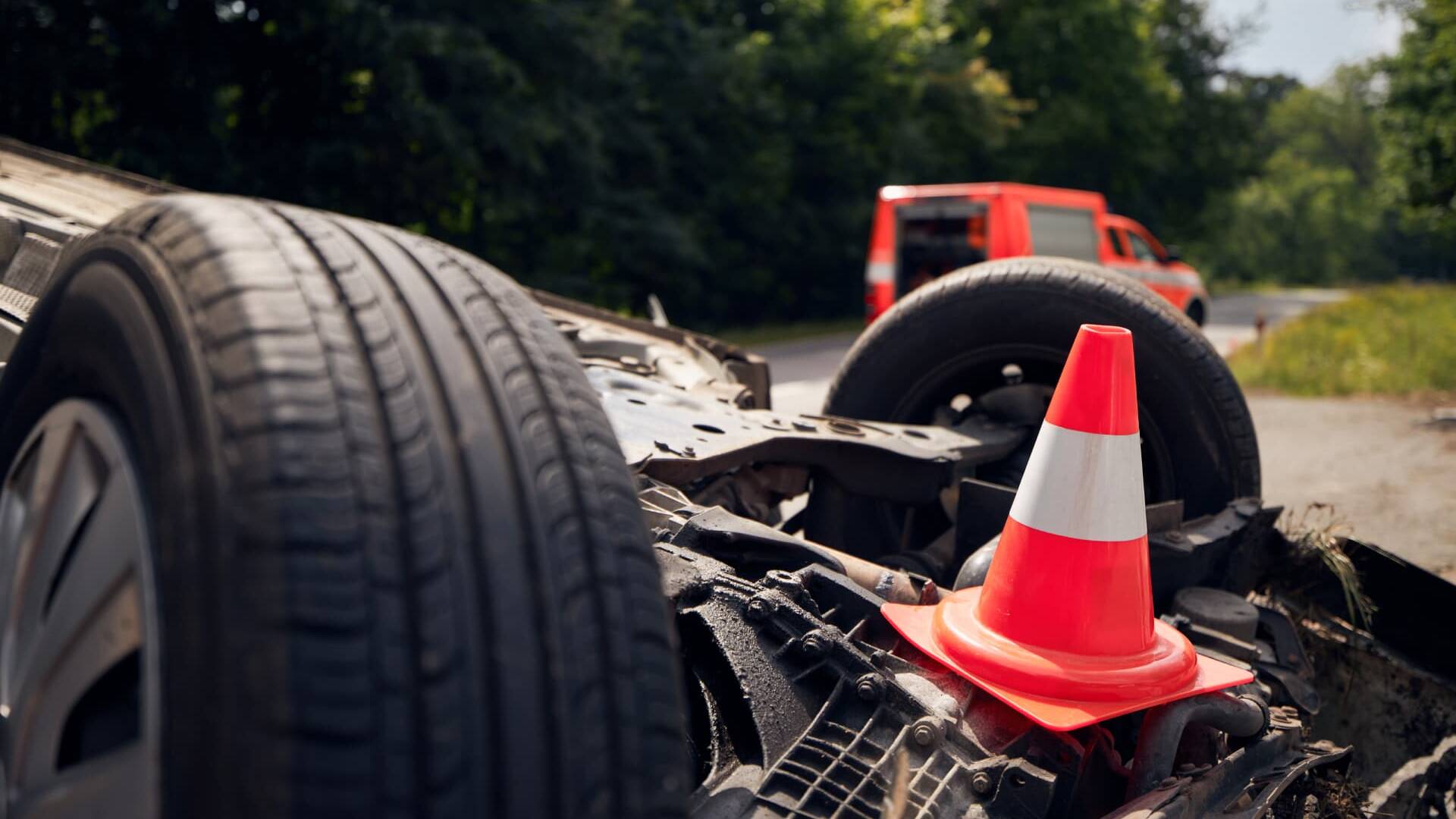 Approfondimento sugli incidenti stradali che coinvolgono veicoli commerciali pesanti e strategia per prevenirli