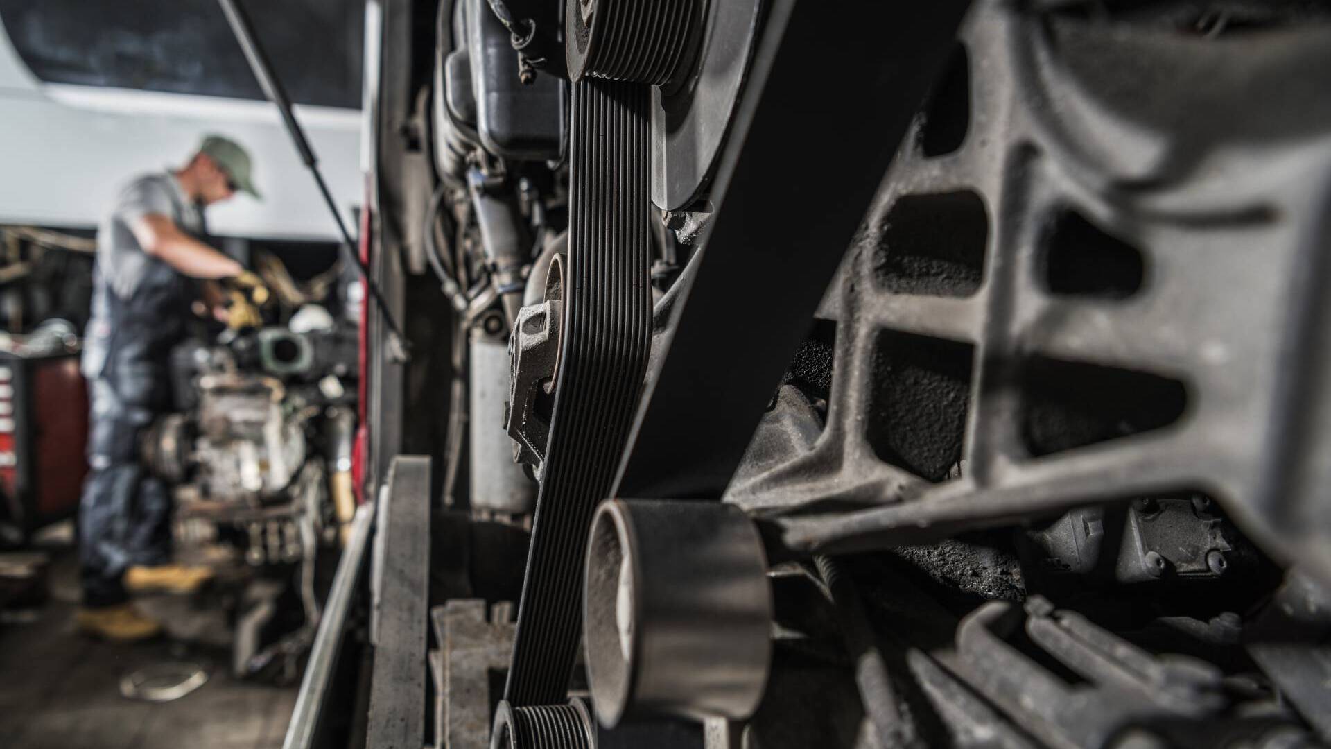 Tecniche e strategie per migliorare l'efficienza dei motori nei veicoli commerciali, quando e in che modo la meccatronica può essere utile