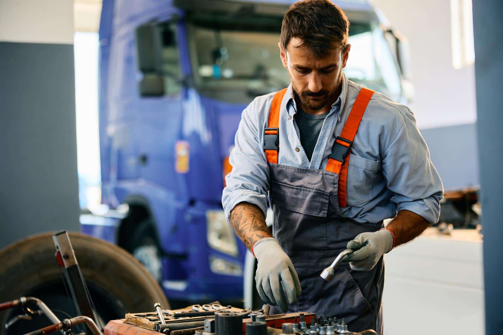 Componenti rigenerati camion: quando convengono davvero